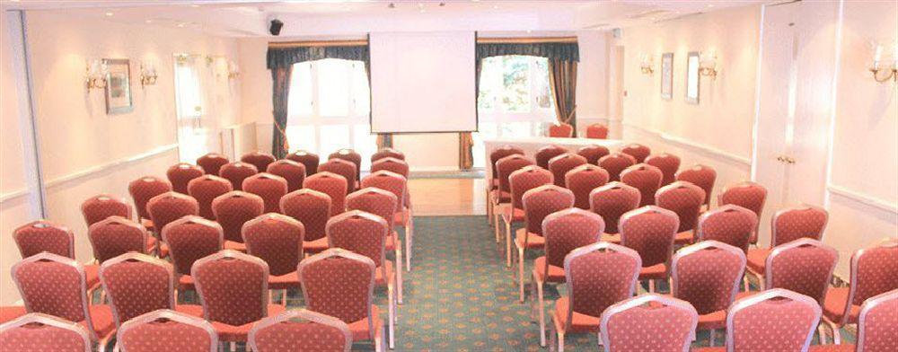 The Devil'S Punchbowl Hotel Hindhead Exterior foto